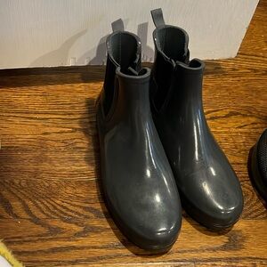 Hunter mini rain boots